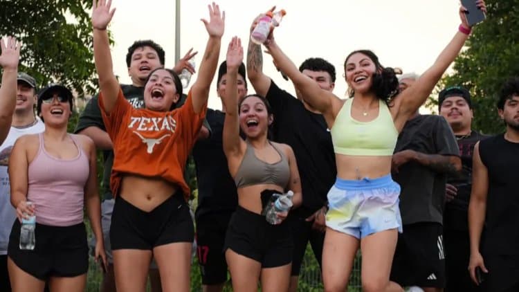 RSVP through Sweatpals: Growth Over Comfort Run Club